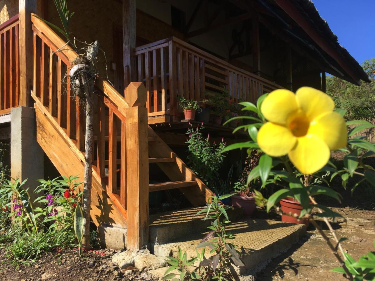 B&R Hostel Nagtabon Bacungan Zewnętrze zdjęcie